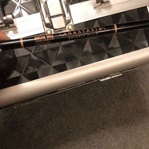 ABH brow wiz in chocolate